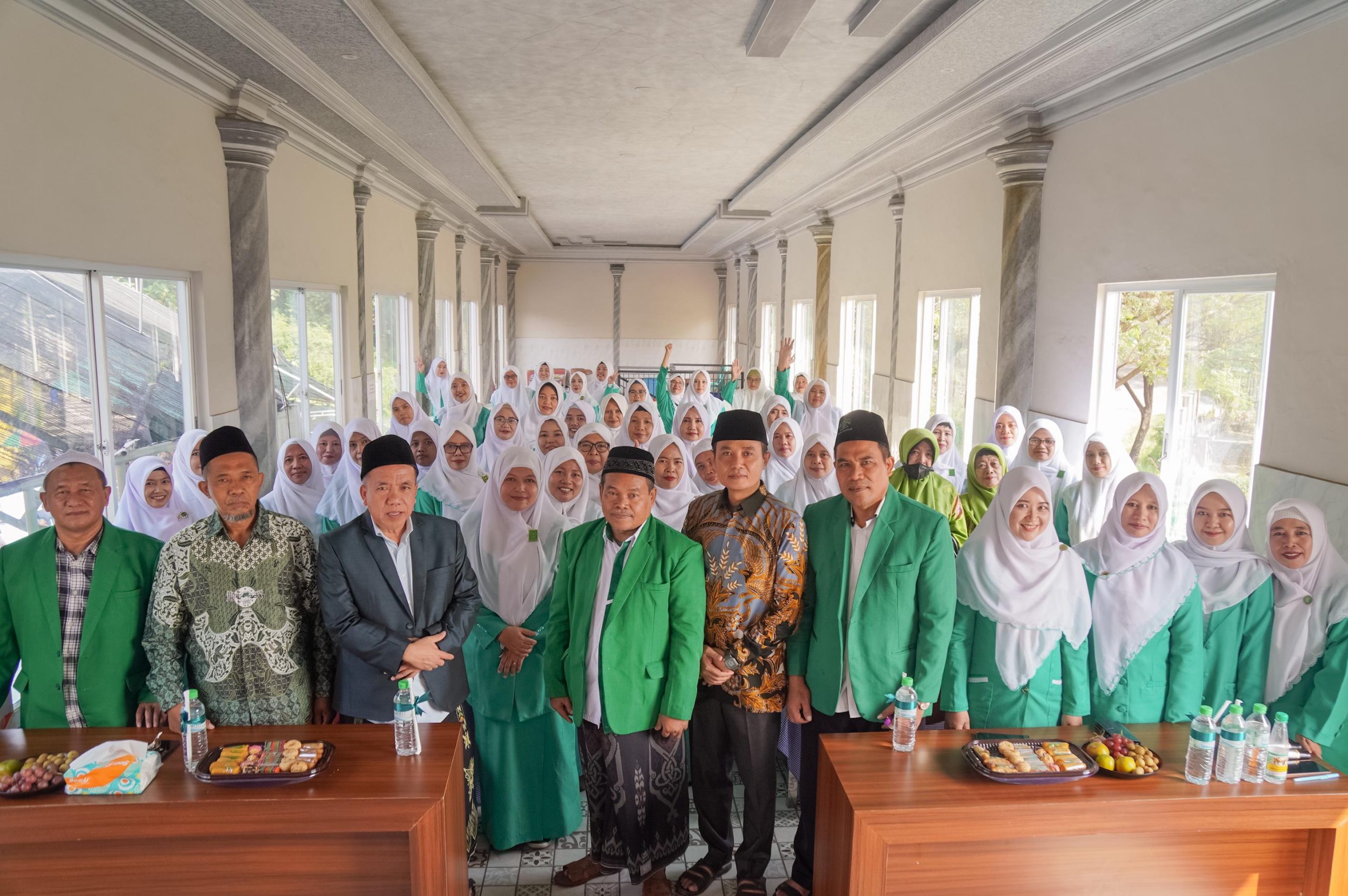 Gus Mujib Hadiri Konferensi Fatayat  Nu Pandaan: Dorong Penguatan Peran Perempuan