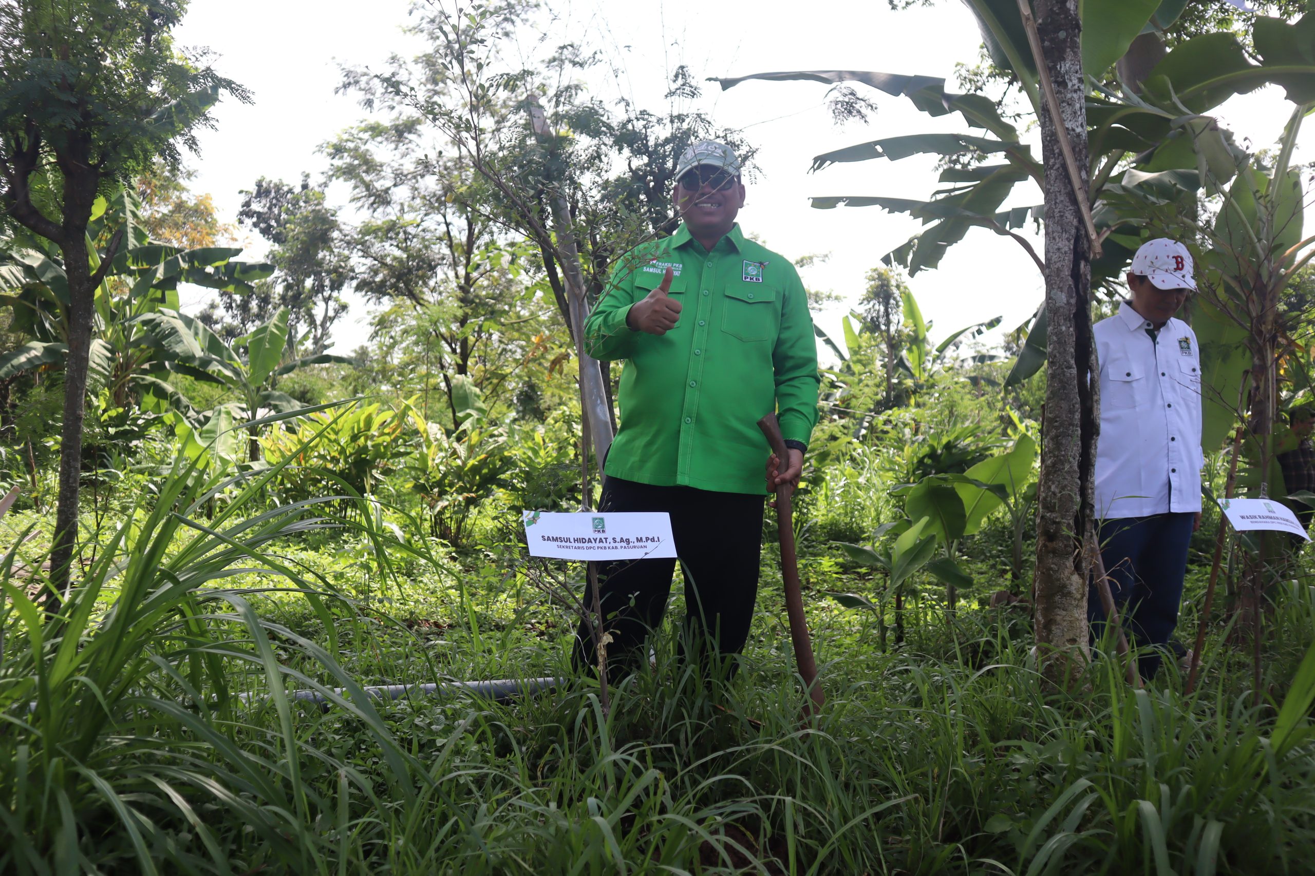 PKB Pasuruan Ambil Sikap Politik Hijau, Tanam Ribuan Pohon di Gempol